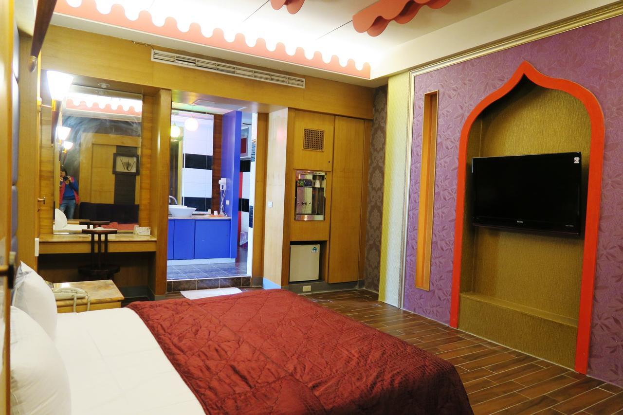 富晴汽車旅館fu Ching Motel Чжанхуа Сити Екстериор снимка